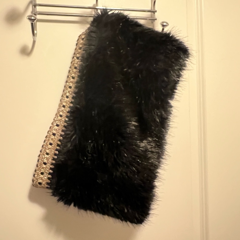 Banana Republic Black Faux Fur Infinity Neck Warmer Snood  reversible